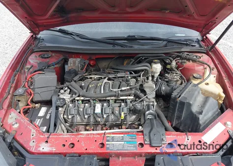 2006 Pontiac Grand Prix Gxp z USA, uszkodzony, nr VIN 2G2WC58C761272785